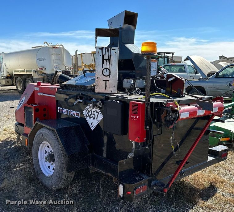 image for item DP3239 2010 Cimline 165 Metro  crack sealer