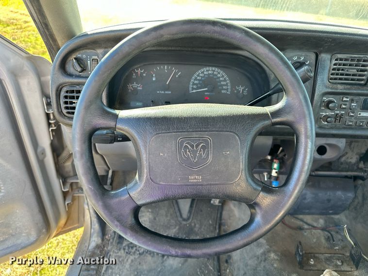 image for item DP3243 1999 Dodge Ram 1500  pickup truck