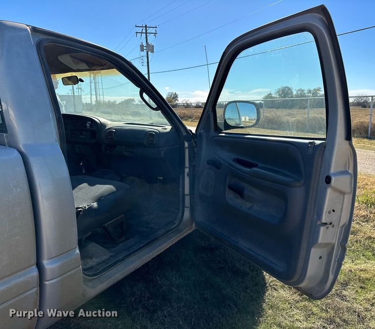 image for item DP3243 1999 Dodge Ram 1500  pickup truck