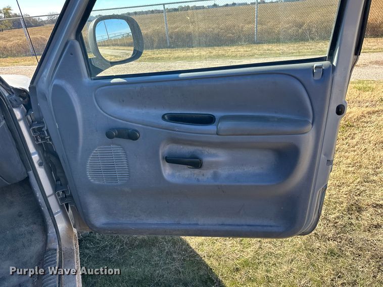 image for item DP3243 1999 Dodge Ram 1500  pickup truck