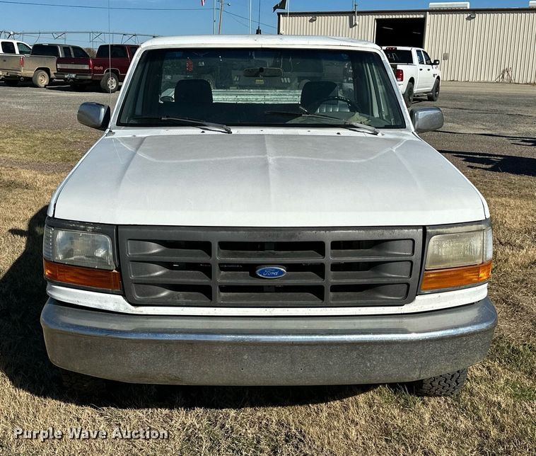 image for item DP3245 1993 Ford F150  pickup truck