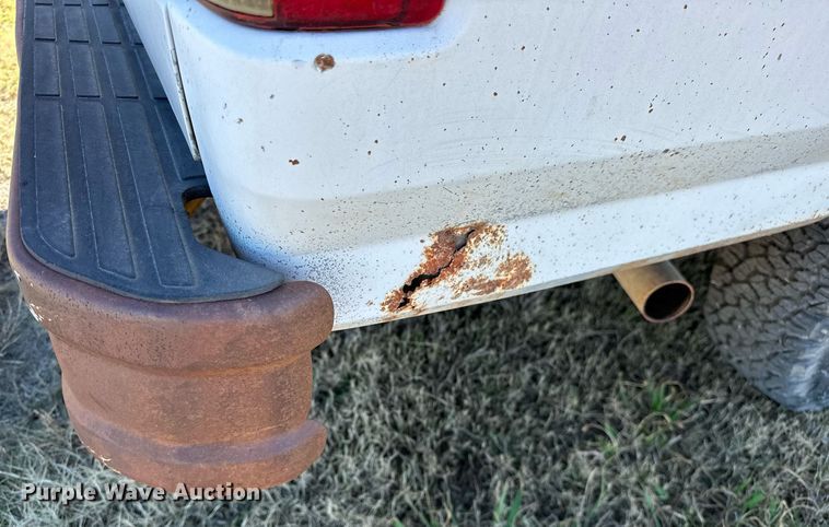 image for item DP3245 1993 Ford F150  pickup truck