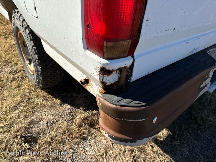 image for item DP3245 1993 Ford F150  pickup truck