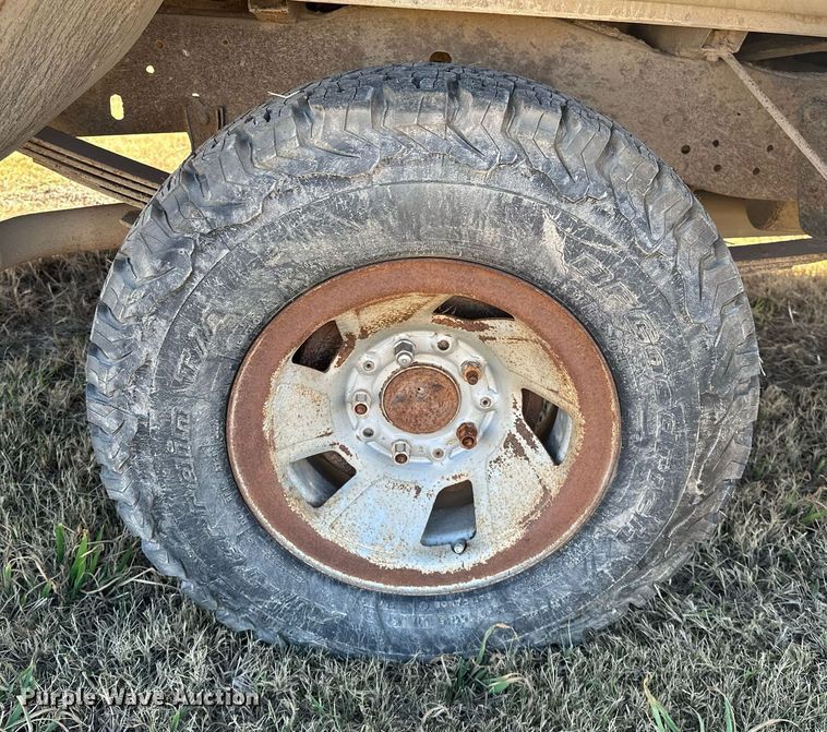 image for item DP3245 1993 Ford F150  pickup truck