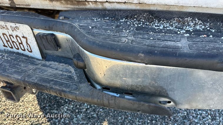 image for item DP3246 2003 Chevrolet Silverado 2500HD  pickup truck