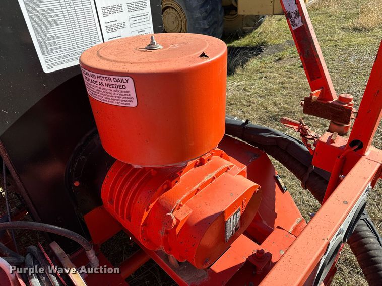 image for item DP3247 2006 Dura Patcher 125 DJT  pothole patcher