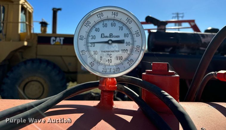 image for item DP3247 2006 Dura Patcher 125 DJT  pothole patcher