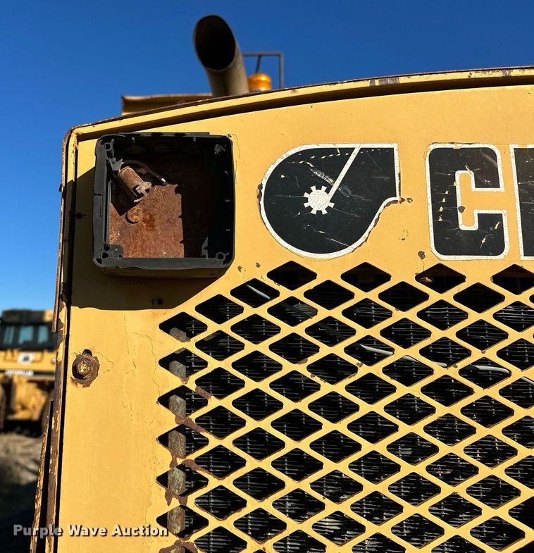 image for item DP3248 1988 Champion 720A  motor grader