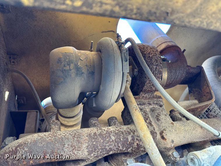 image for item DP3248 1988 Champion 720A  motor grader