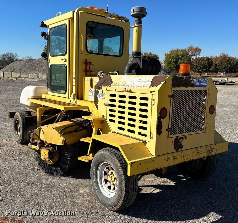 image for item DP3250 2005 Superior Broom DT80C  broom