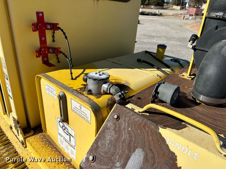 image for item DP3250 2005 Superior Broom DT80C  broom