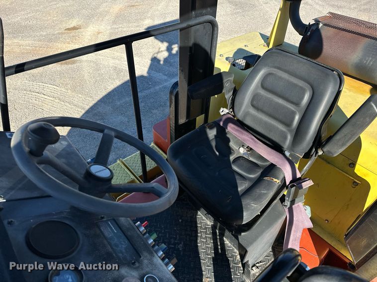 image for item DP3251 2008 Dynapac CP142  pneumatic roller