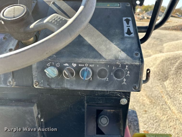 image for item DP3251 2008 Dynapac CP142  pneumatic roller