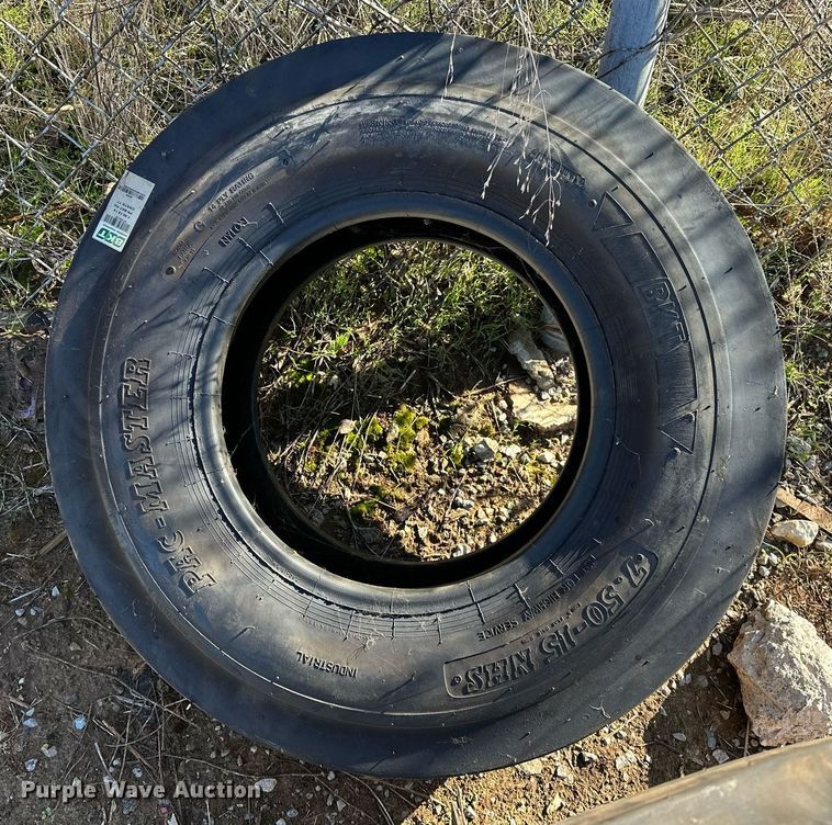 image for item DP3251 2008 Dynapac CP142  pneumatic roller