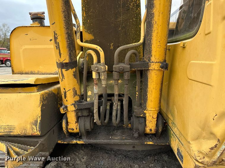 image for item DP3262 1999 John Deere 120  excavator