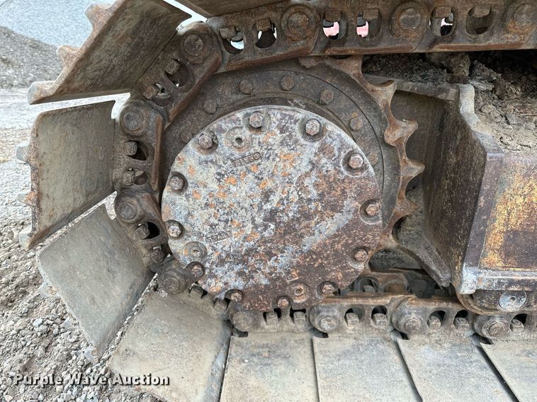 image for item DP3262 1999 John Deere 120  excavator