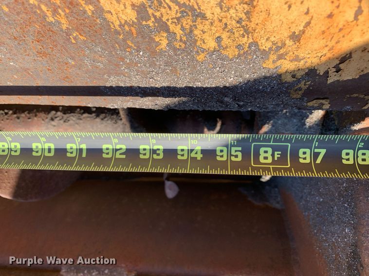 image for item DP8673 1975 Puckett T450  paver