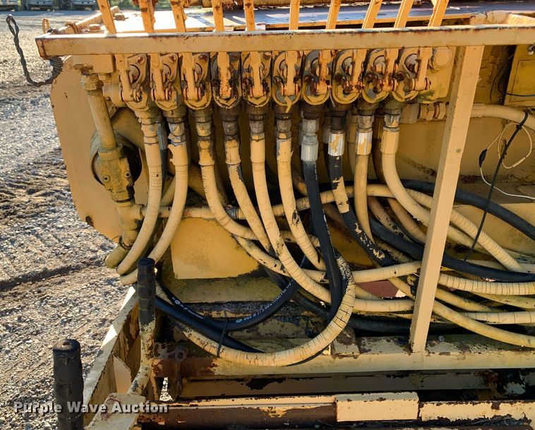 image for item DP8673 1975 Puckett T450  paver