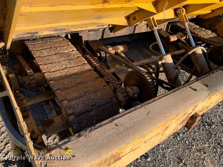 image for item DP8673 1975 Puckett T450  paver