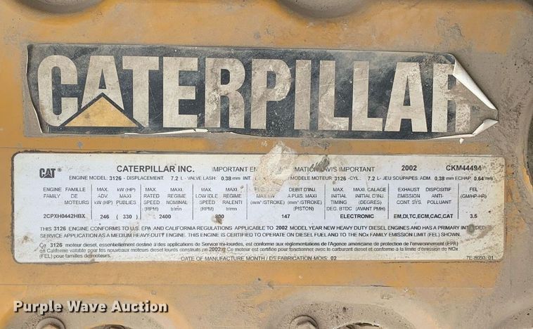 image for item DP8753 2002 GMC C7500  pothole patcher truck