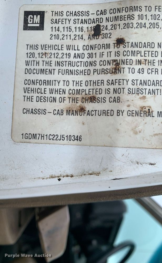 image for item DP8753 2002 GMC C7500  pothole patcher truck