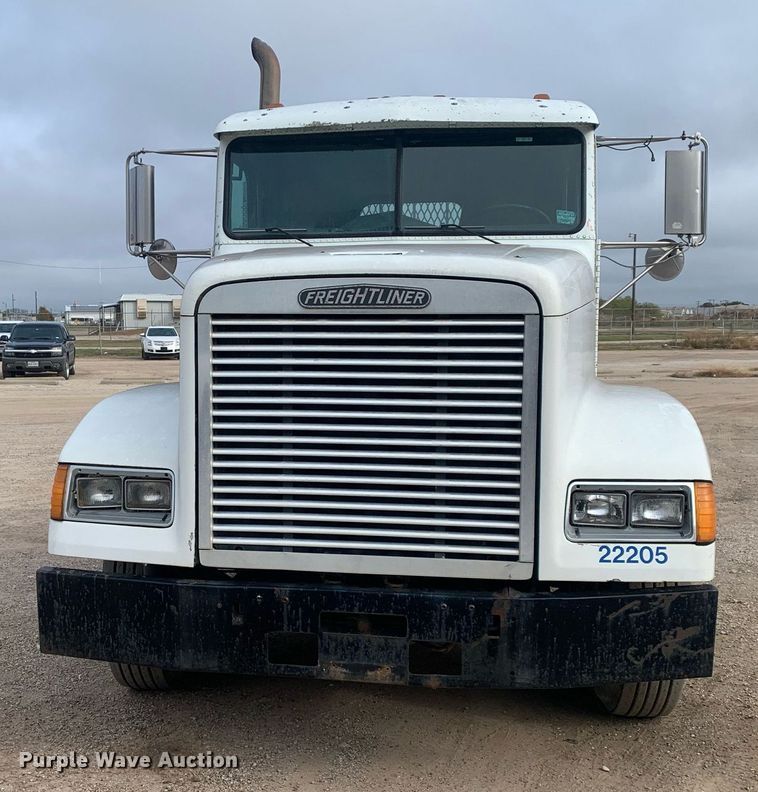 image for item DP8755 1996 Freightliner FLD  winch truck