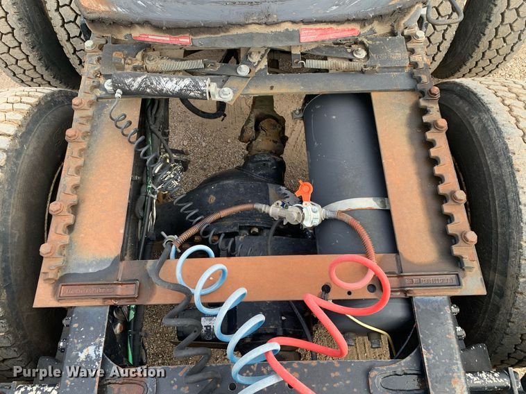 image for item DP8755 1996 Freightliner FLD  winch truck