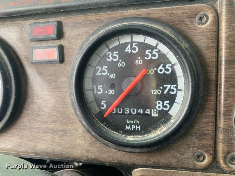 image for item DP8755 1996 Freightliner FLD  winch truck