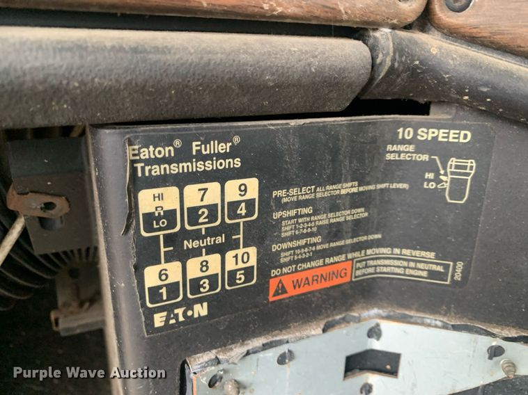 image for item DP8755 1996 Freightliner FLD  winch truck