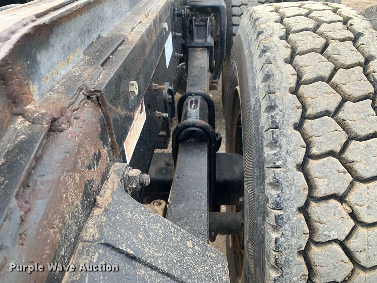 image for item DP8755 1996 Freightliner FLD  winch truck