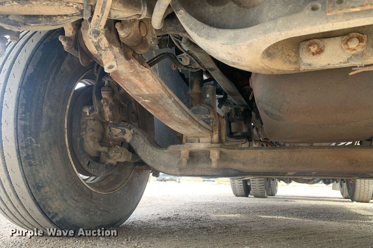 image for item DP8755 1996 Freightliner FLD  winch truck