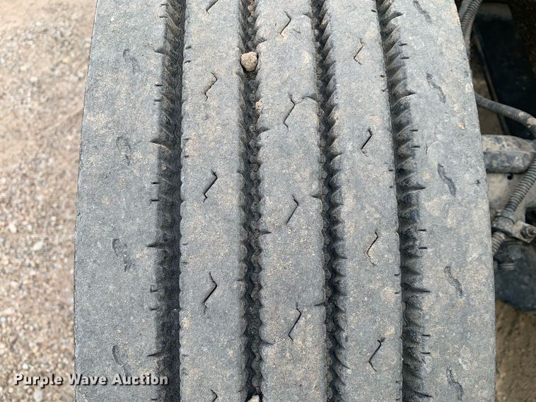 image for item DP8755 1996 Freightliner FLD  winch truck