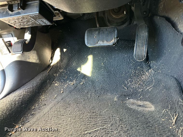 image for item DQ1498 2005 Ford Crown Victoria Police Interceptor