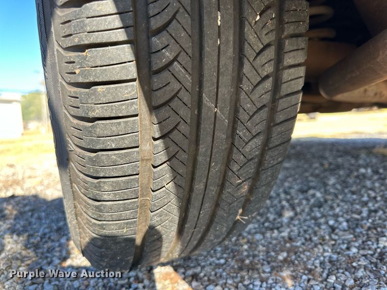 image for item DQ1498 2005 Ford Crown Victoria Police Interceptor