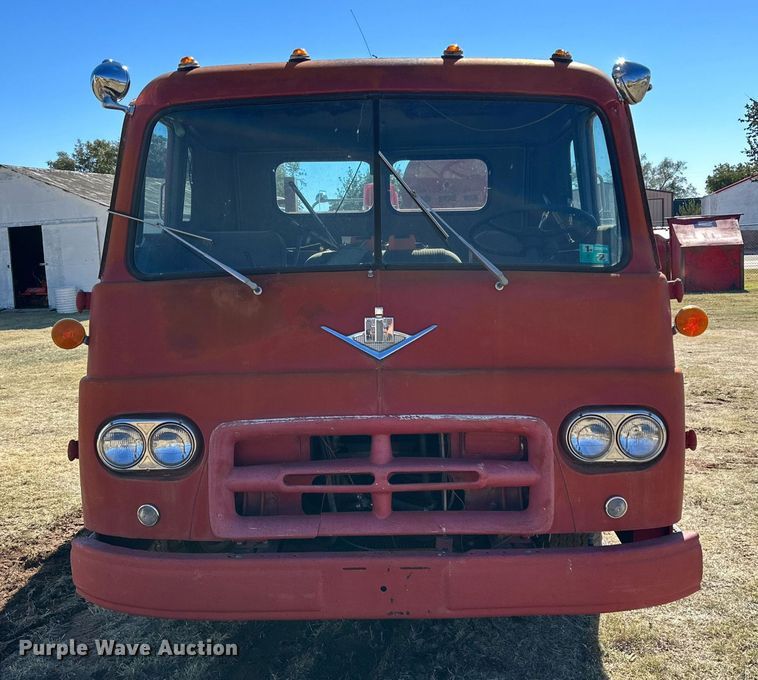 image for item DQ1505 1964 International 190  fire truck