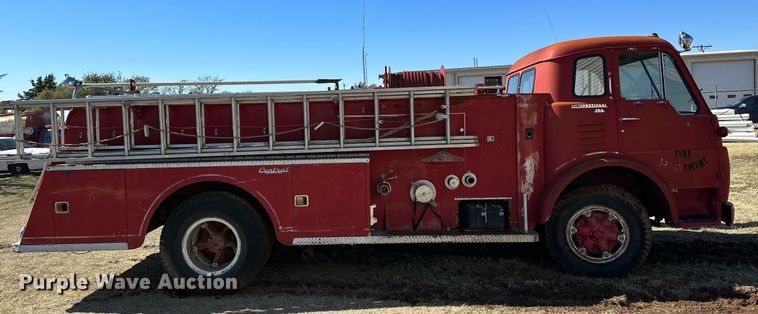 image for item DQ1505 1964 International 190  fire truck