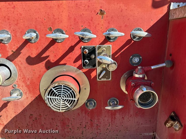 image for item DQ1505 1964 International 190  fire truck