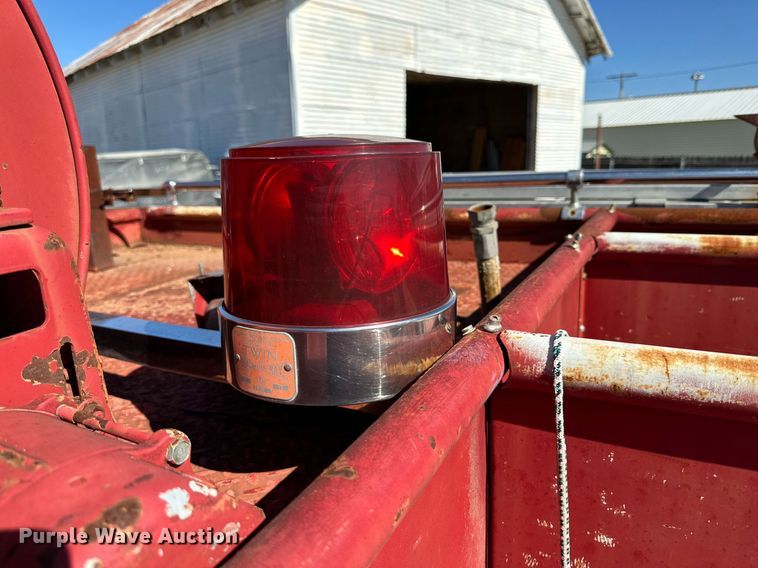 image for item DQ1505 1964 International 190  fire truck