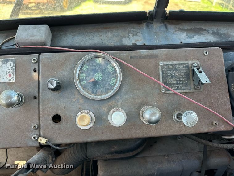 image for item DQ1505 1964 International 190  fire truck