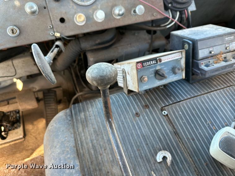 image for item DQ1505 1964 International 190  fire truck