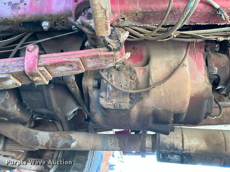 image for item DQ1505 1964 International 190  fire truck