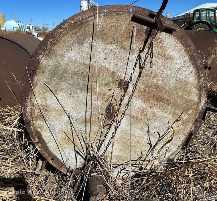 image for item DQ1529 Steel tank