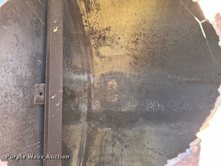 image for item DQ1529 Steel tank