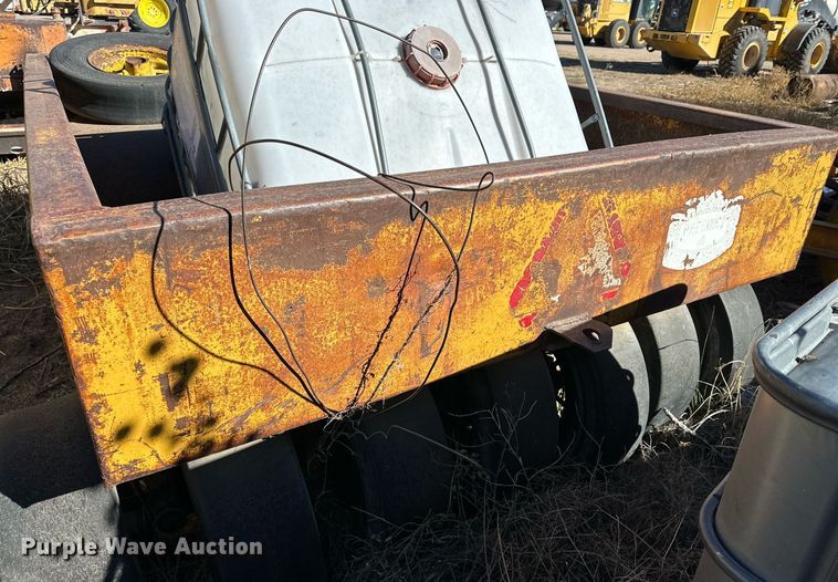 image for item DQ1531 W.E. Grace   pull type pneumatic roller