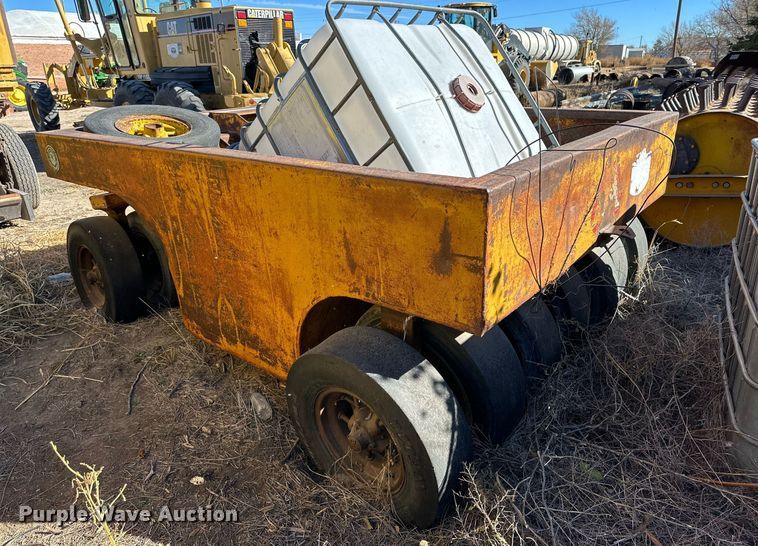 image for item DQ1531 W.E. Grace   pull type pneumatic roller