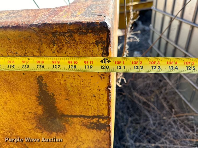 image for item DQ1531 W.E. Grace   pull type pneumatic roller