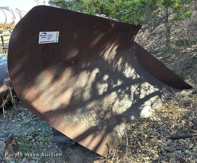 image for item DQ1533 10' Wentz B1940 snow plow blade