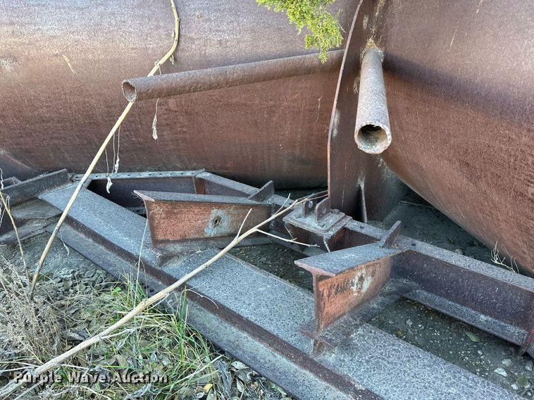 image for item DQ1533 10' Wentz B1940 snow plow blade