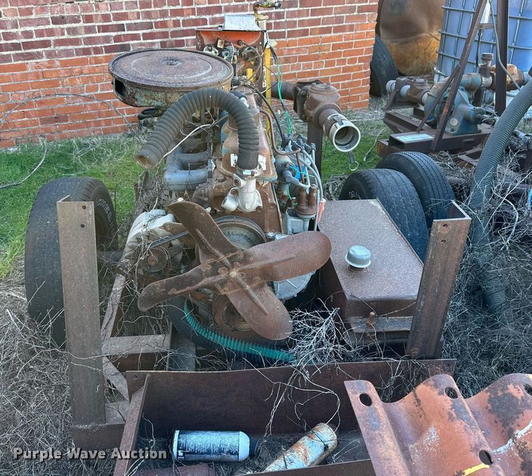 image for item DQ1536 (2) Berkeley B3ZRM CW pumps