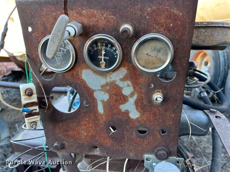 image for item DQ1536 (2) Berkeley B3ZRM CW pumps